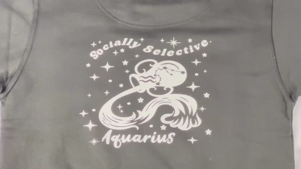 Aquarius Glow in the Dark Jumper – Custom Zodiac Sweatshirt | Black 350GSM Astrology Gift